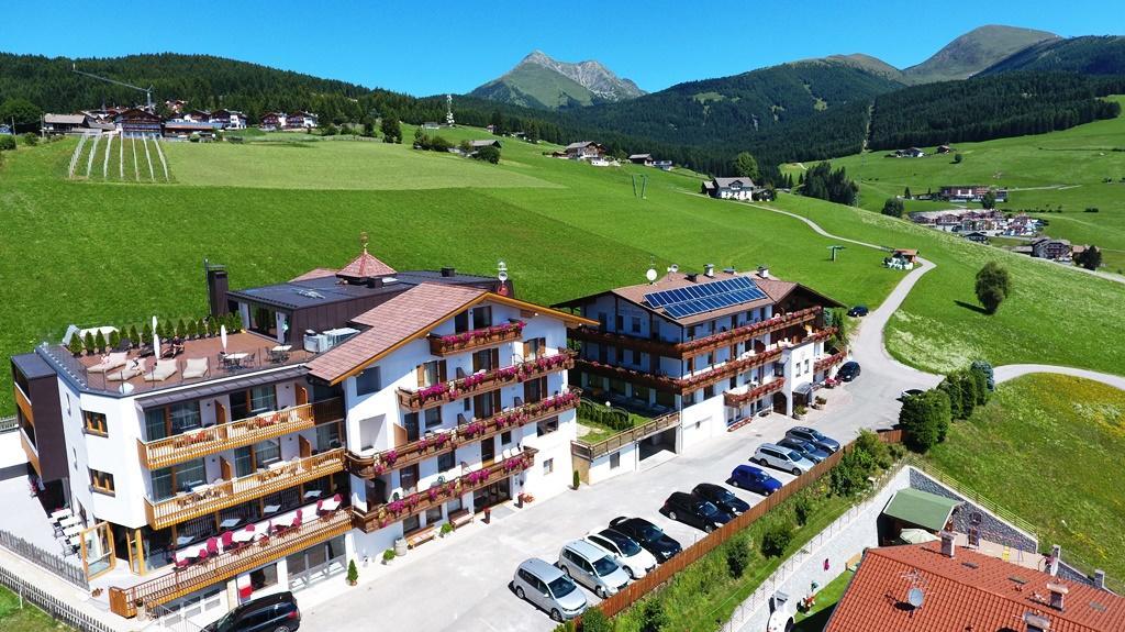 Hotel Kristall Maranza Luaran gambar